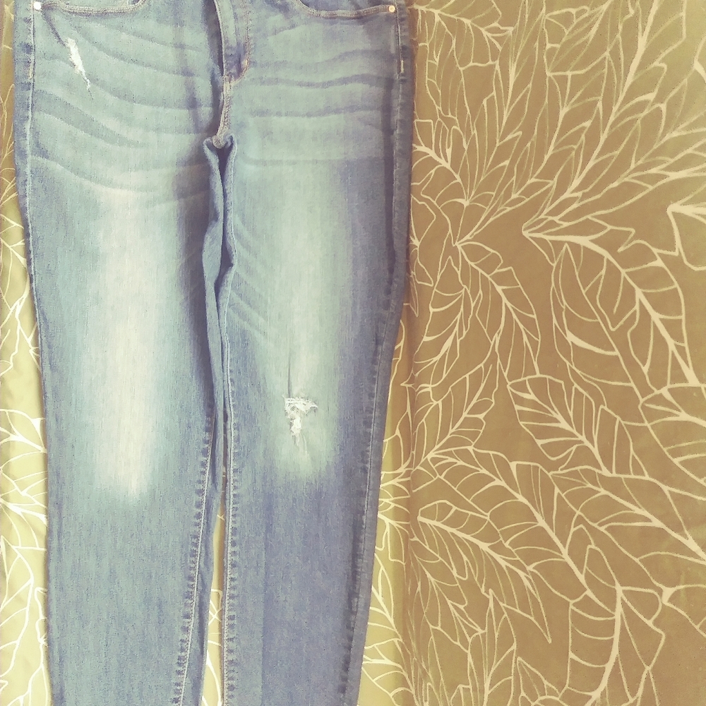 Levi's Mid-rise skinny jeans